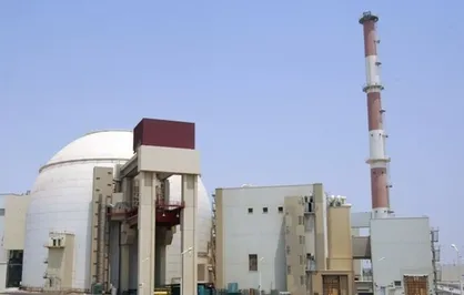 بالا آمدن ستون&zwnj;های فاز ۲ نیروگاه اتمی بوشهر و آغاز تسطیح فاز ۳ / رسوب علم و تکنولوژی را بهینه&zwnj;سازی کنیم