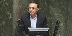 حدود سه میلیون دانش آموز گوشی هوشمند برای استفاده از شاد را ندارند
