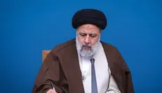 رئیسی در پیامی درگذشت پدر شهیدان بهمنی‌نژاد را تسلیت گفت