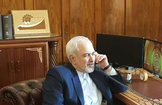 در آستانه سفر نخست وزیر پاکستان به تهران صورت گرفت/ تماس تلفنی ظریف با وزیر خارجه پاکستان