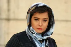 مهراوه شریفی‌نیا «به همین سادگی» را برای نابینایان توضیح‌دار کرد