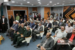 رونمایی بیش از 30 عنوان کتاب مرکز تحقیقات دفاع مقدس