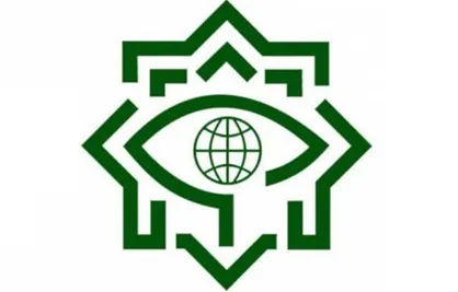 وزارت اطلاعات: استفاده از کارتخوان در دفتر زنگنه از سوی کارمند اداری آن دفتر بوده است