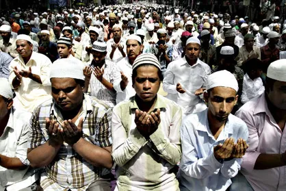 تاسیس نخستین حزب سیاسی شیعه در هند توسط &laquo;وسیم رضوی&raquo;
