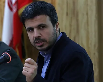 دهنوی:  عده&zwnj;ای سعی دارند فضای گفتگو را در دانشگاه ببندند، این خیانت به ایران است