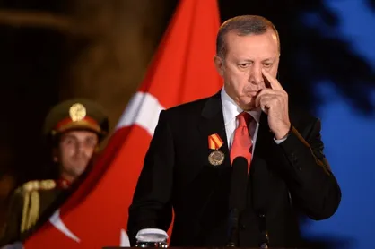 وقتی اردوغان &zwnj;قصد می&zwnj;کند سلطان شود! / نفت مهم&zwnj;تر است یا جان انسا&zwnj;ن&zwnj;ها؟