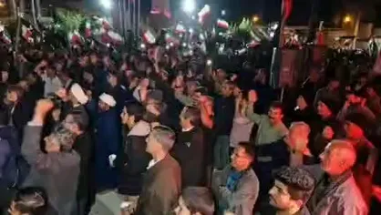 ممسنی؛ عهدی پایدار در شب پانزدهم، مردم در میدان امام تجدید میثاق کردند