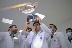 حرکت به سمت افزایش ظرفیت پذیرش دستیاری تخصصی با توجه به نیاز مناطق محروم