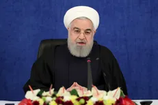 روحانی: هر کس دولت را تضعیف کند حامی آمریکاست / احساس غرور ملی فقط در جنگ نیست در مذاکره هم هست