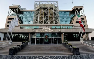 لزوم برخورد قاطع با مسببان ضرب و شتم کارشناسان اورژانس ۱۱۵ شیراز