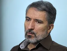 آموزش و پرورش حال خوبی ندارد/ معلم رقیبان بسیاری پیدا کرده است