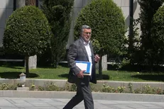 وزیر بهداشت: ارزیابی‌های کارشناسی برای تعیین تعرفه انجام شده/ قبل از شروع سال آینده ابلاغ خواهد شد + فیلم