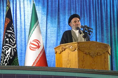 امام‌جمعه بروجرد: دولت بر قیمت‌ها نظارت کند