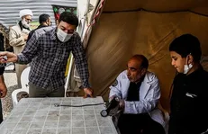 دانشجویان قزوینی به زائرین اربعین در کربلا خدمت‌رسانی می‌کنند