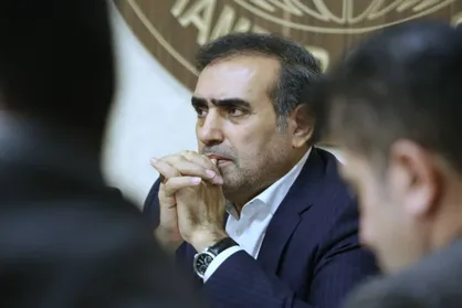 پرسپولیس و استقلال در قالب شرکت&zwnj;های تعاونی سهامی عام واگذار می&zwnj;شوند