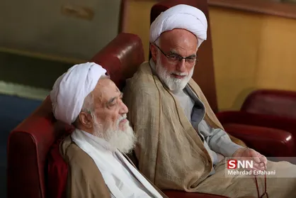 انتقاد نماینده ولی فقیه از خصوصی&zwnj;سازی غلط/ با بی&zwnj;تدبیری و سوء مدیریت &zwnj;خیانت کردند