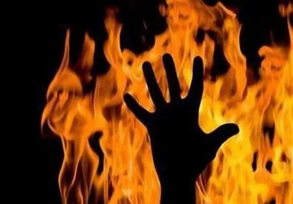 تقلای ناکام موج&zwnj;سازان و موج&zwnj;سواران در سوءاستفاده از خودسوزی یک دختر جوان