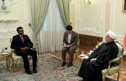 روحانی: از توسعه روابط با زیمبابوه استقبال می&zwnj;کنیم