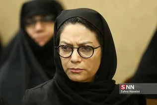 یییی