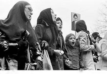 نگاهی که جنگ را کامل کرد؛ تحلیل جایگاه روایت&zwnj;های زنانه در هشت سال دفاع مقدس