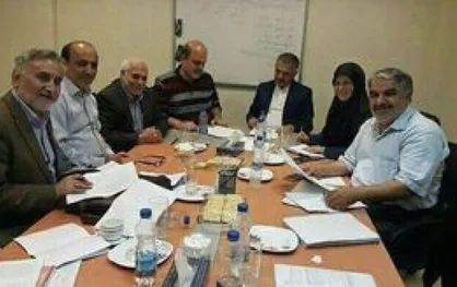 معضل بازگشت احزاب منحله به سیاست