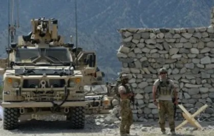 ترامپ: ۸۶۰۰ نیروی آمریکایی در افغانستان می&zwnj;مانند