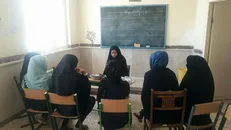 تلاش دانشجویان ایلامی برای حل مشکلات مردم روستا/ از ویزیت رایگان بیماران تا برگزاری برنامه‌های فرهنگی