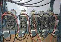 کشف ۶ دستگاه ماینر قاچاق در چهارباغ