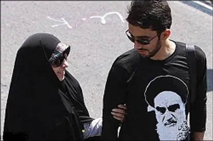 همکاری سازماندهی شده در داخل و خارج برای تخریب پوشش جوانان ایرانی