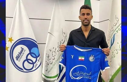 آرش رضاوند با استقلال تمدید کرد