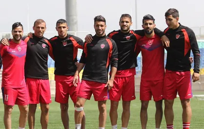 پرسپولیس چهارشنبه به ایران برمی&zwnj;گردد/ زمان تمرین شاگردان برانکو در تهران