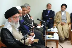 فرمایشات منتشر نشده رهبر انقلاب در دیدار هیات دولت/ مثال فوتبالی رهبری‌ از بازی ایران و اسپانیا