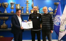 سهراب بختیاری‌زاده قراردادش با استقلال را رسمی کرد