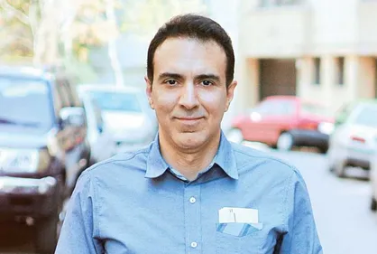 واکنش روزنامه&zwnj;ها به&zwnj; خبر خروج مزدک&zwnj; میرزایی از کشور