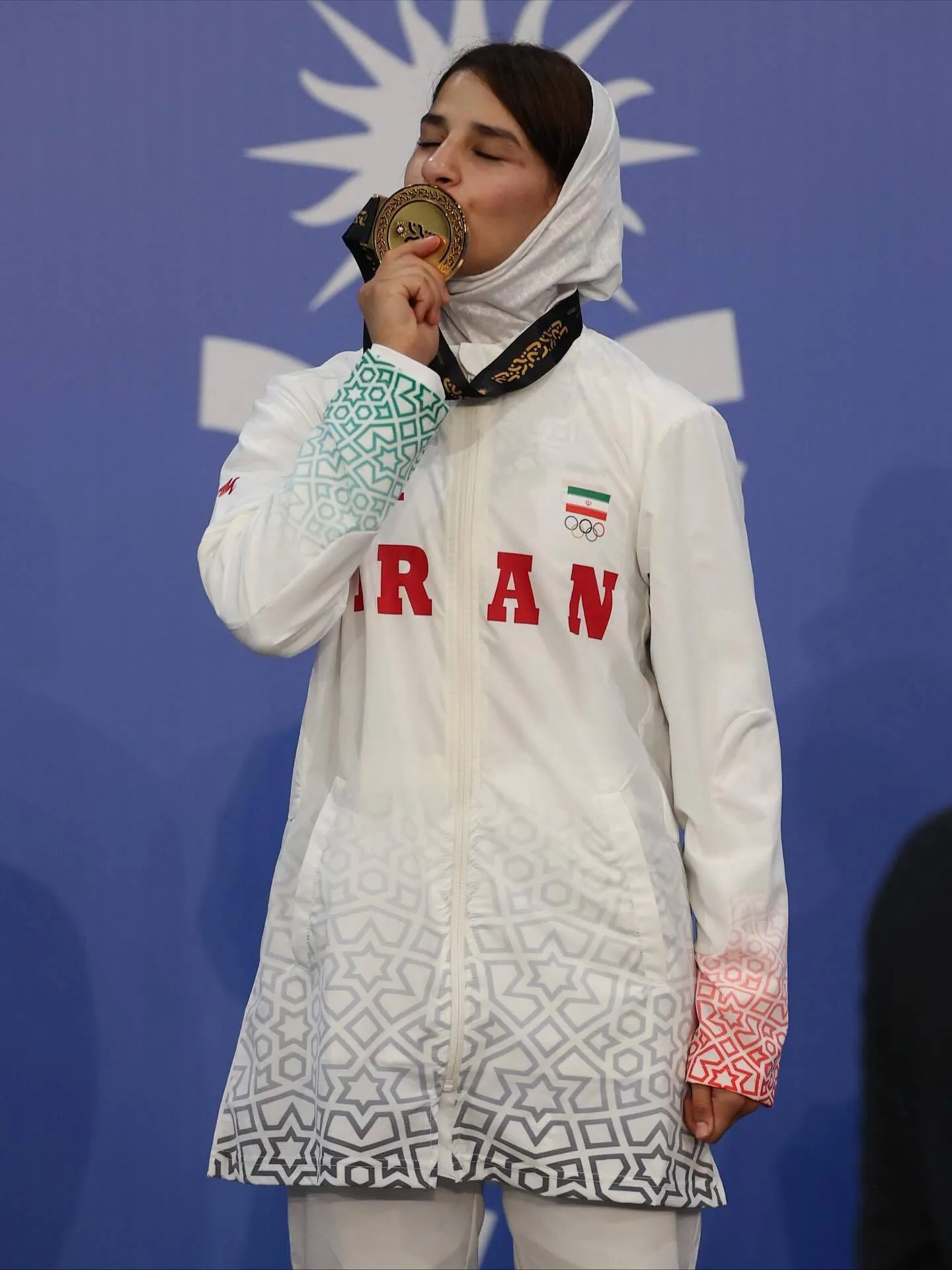 ظظ