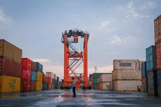۲۴ کشتی کالای اساسی در بندرعباس پهلودهی شد / کاهش ۴۱ درصدی واردات گندم نسبت به سال گذشته