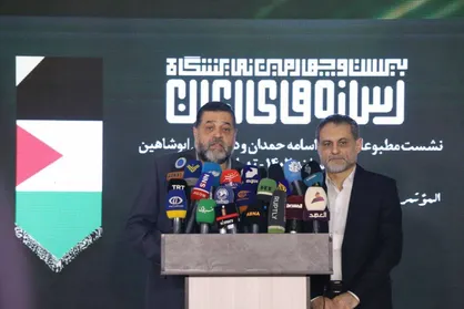 رسانه&zwnj;ها به مقاومت کمک کردند