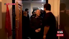 دیدار سردار سرلشکر صفوی با خانواده سرلشکر شهید حاجی‌زاده +فیلم