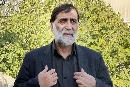آجورلو: چرا بودجه صنایع به جای توسعه رفاه مردم، صرف فوتبال می&zwnj;شود؟ بسیج می&zwnj;تواند مسیر ورزش را هدفمند کند