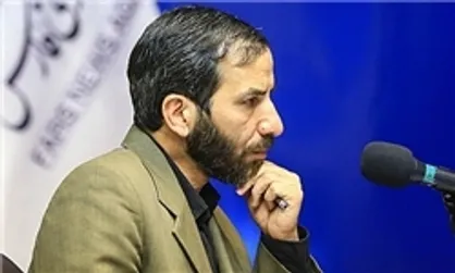 برف دروغ زیر تابش آفتاب انقلاب