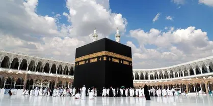 با پای کار آمدن مسئولین آموزش عالی کشور تسهیلات سفر عمره دانشگاهیان فراهم خواهد شد