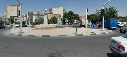 میدان شهید تیموری تقاطع می&zwnj;شود