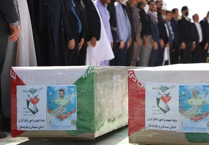 پیکر مطهر ۲ شهید فراجا در زاهدان تشییع شد + تصاویر