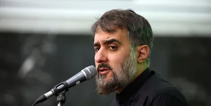 مرثیه&zwnj;خوانی پویانفر در دهه دوم محرم در حرم امام امام رضا(ع)