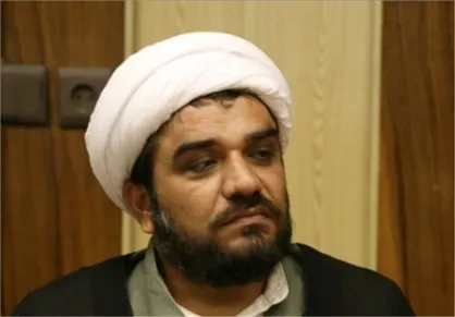 امام جمعه کازرون به وسیله سلاح سرد به قتل رسید/ قاتل دستگیر شد