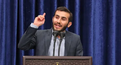 دبیرکل اتحادیه جامعه اسلامی دانشجویان: تفکری با خودکم&zwnj;بینی و ایجاد یاس چنین القا می&zwnj;کند که تنها گزینه پیشرفت کشور مذاکره با کدخداست + فیلم کامل