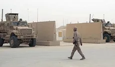 ورود ۱۰۰ خودروی آمریکایی از جمله چندین آمبولانس به عین‌الاسد