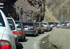 جاده‌های چالوس و هراز عصر امروز به سمت تهران یک طرفه‌اند