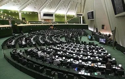 سازمان انرژی اتمی مکلف به بهره برداری از کارخانه تولید اورانیوم فلزی شد
