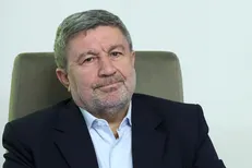 الیاس حضرتی: هر کدام از بحران‌های اخیر کافی بود که نه یک دولت که یک نظام را سرنگون کند + فیلم